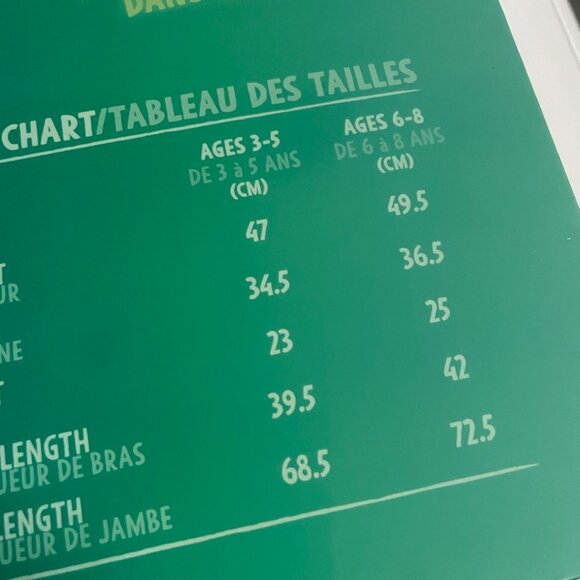 My Magic Pyjamas – Glow-in-the-Dark Storybook & Pajama Set - Picture 7 of 14